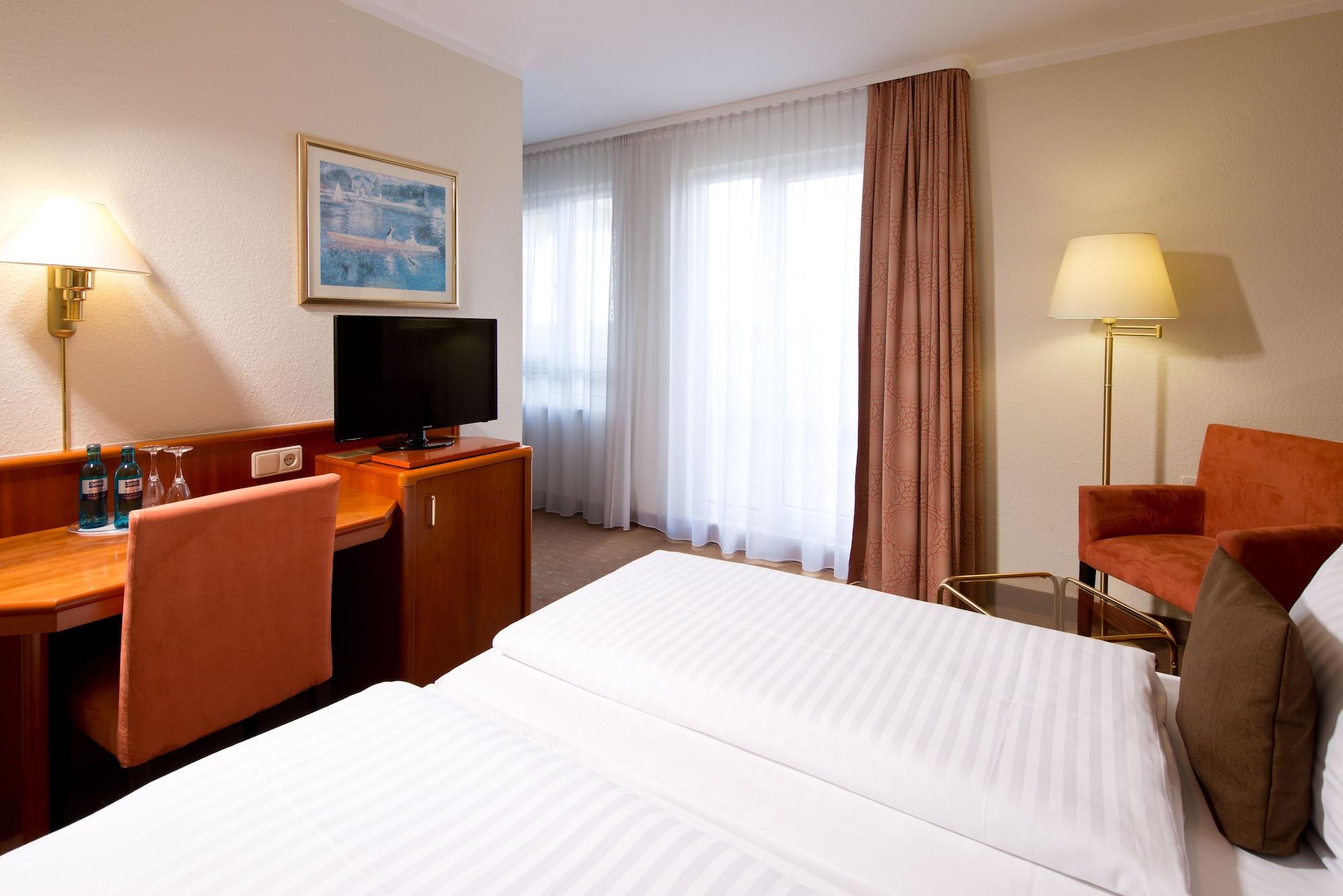 ACHAT Hotel Schwarzheide Lausitz Exterior foto