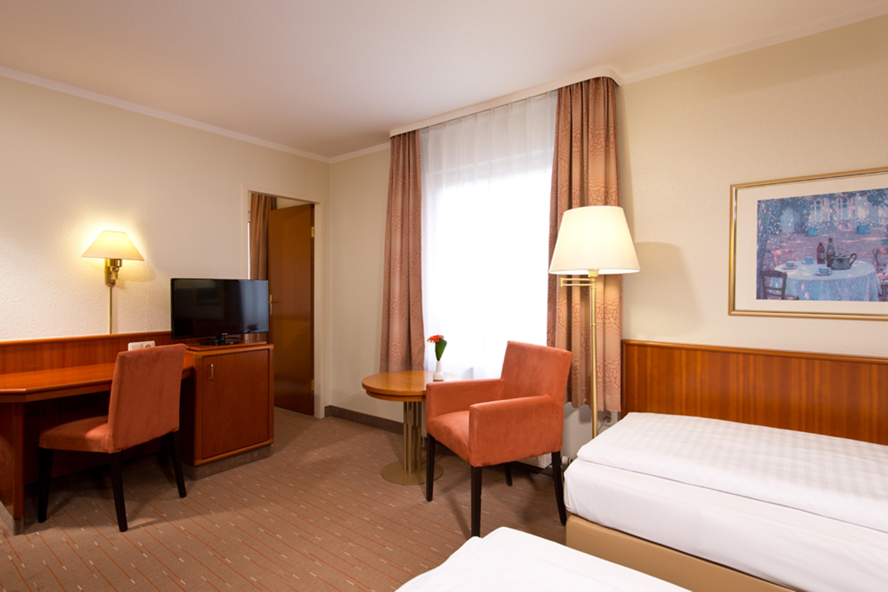 ACHAT Hotel Schwarzheide Lausitz Exterior foto