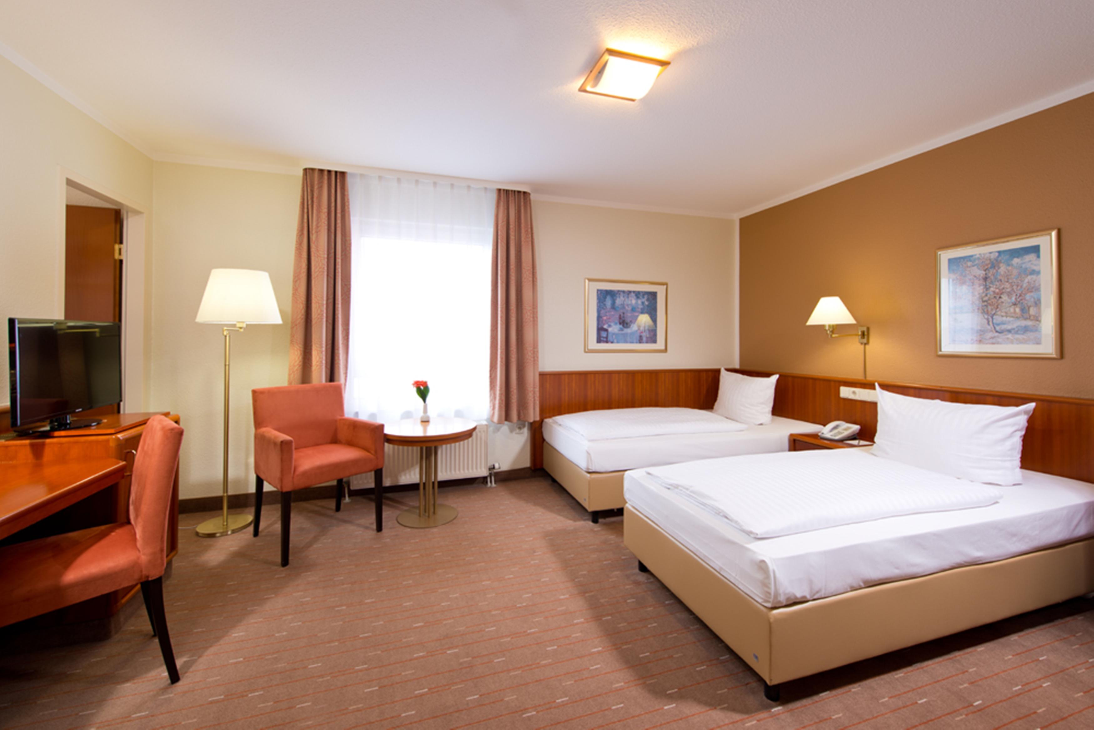 ACHAT Hotel Schwarzheide Lausitz Exterior foto