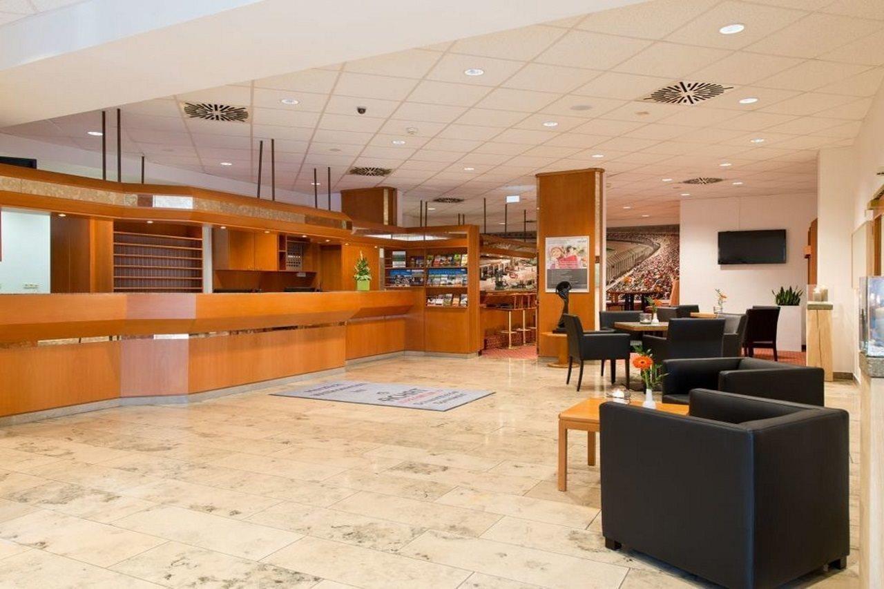 ACHAT Hotel Schwarzheide Lausitz Exterior foto