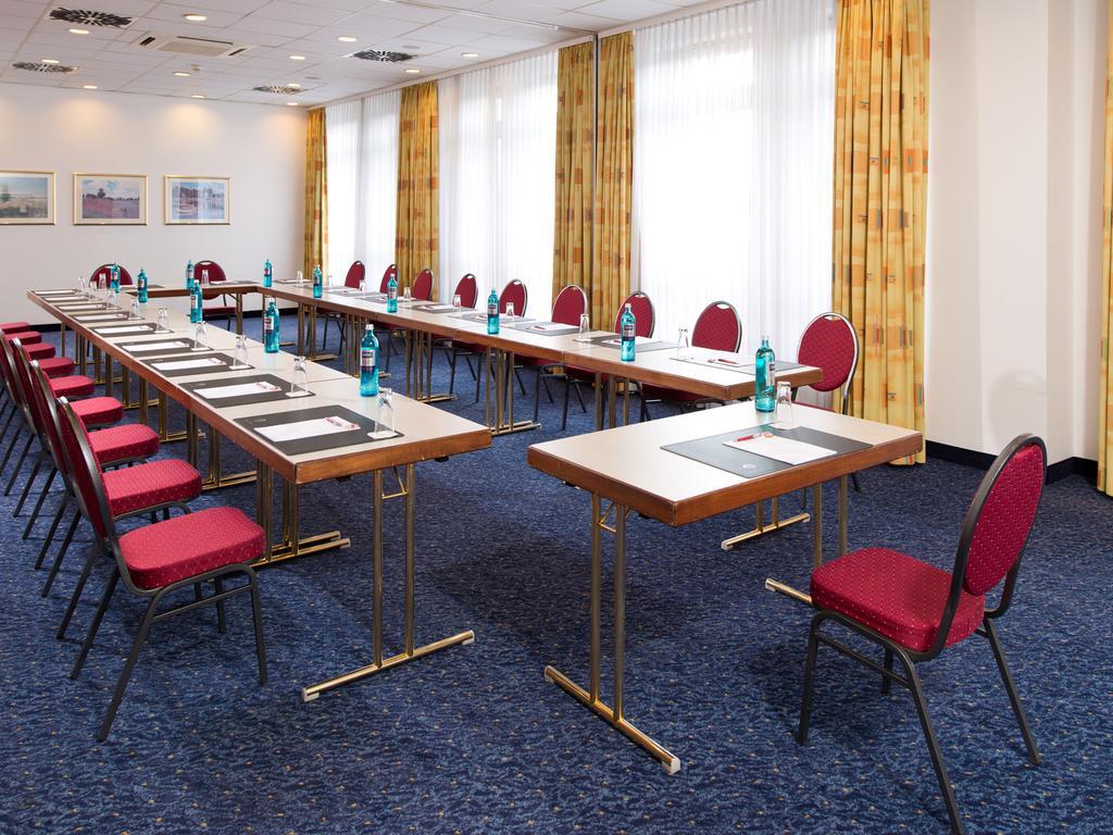 ACHAT Hotel Schwarzheide Lausitz Exterior foto